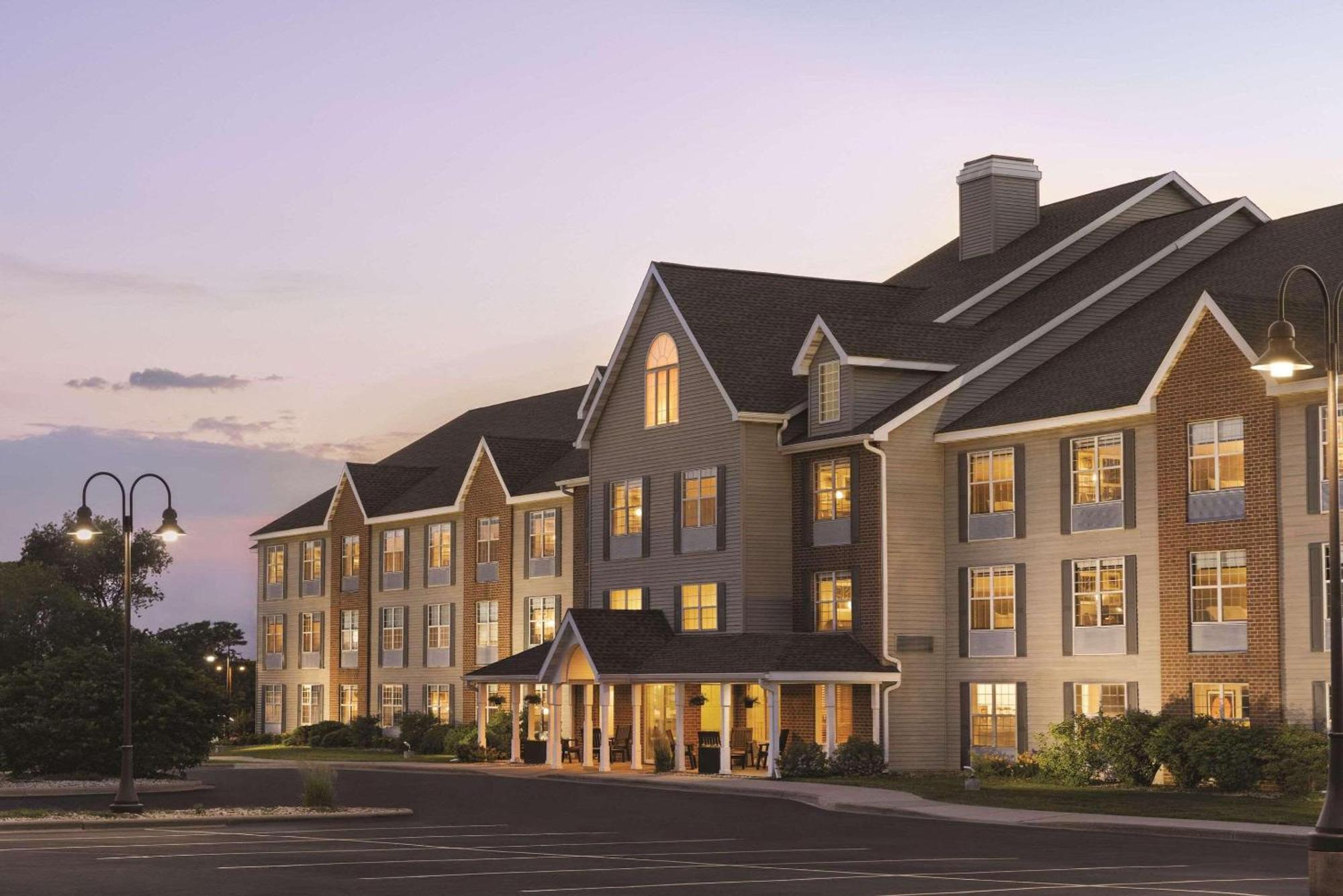 Country Inn & Suites By Radisson, Madison, Wi Exterior photo